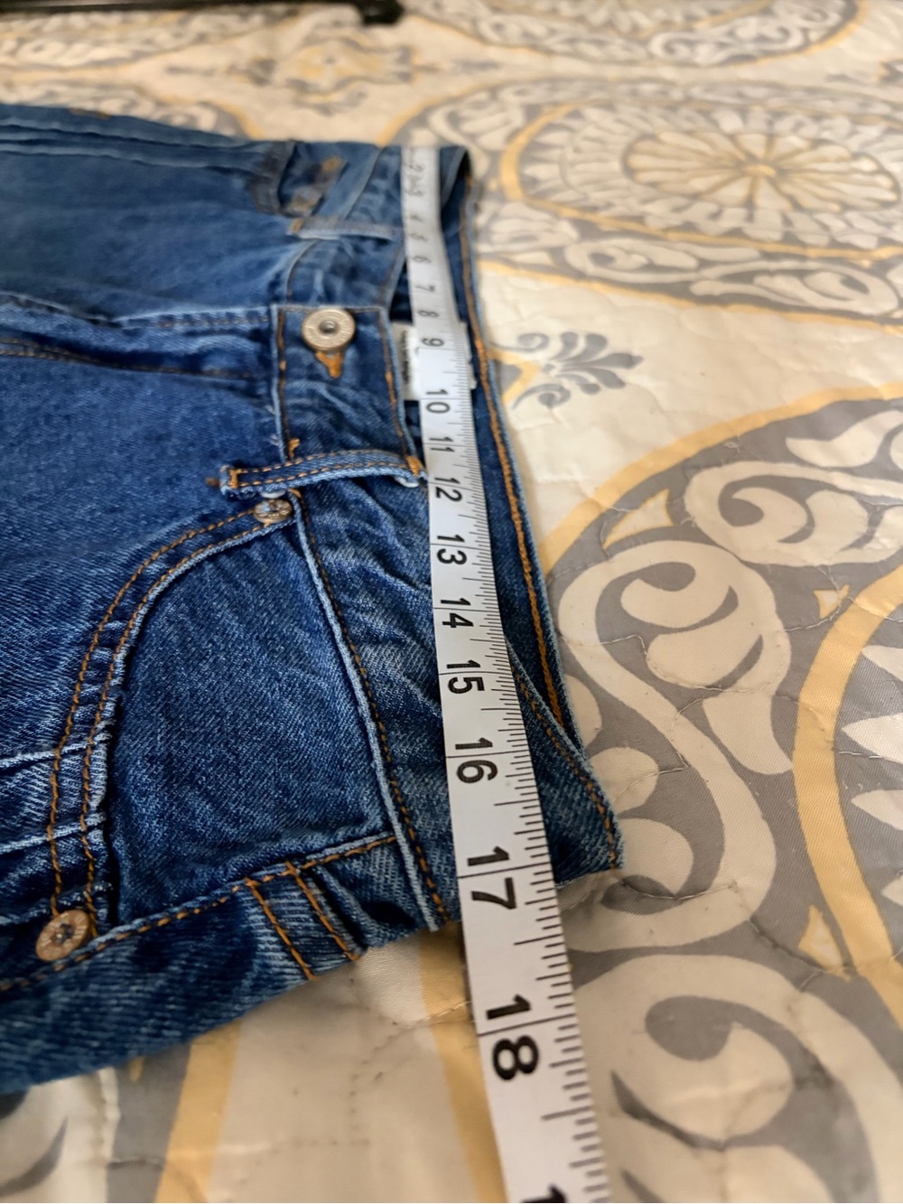 UMGEE High Waisted 5 Pocket Mom Fit Baggy Denim Jeans, Pintuck Leg, Size 32 - Picture 13 of 13